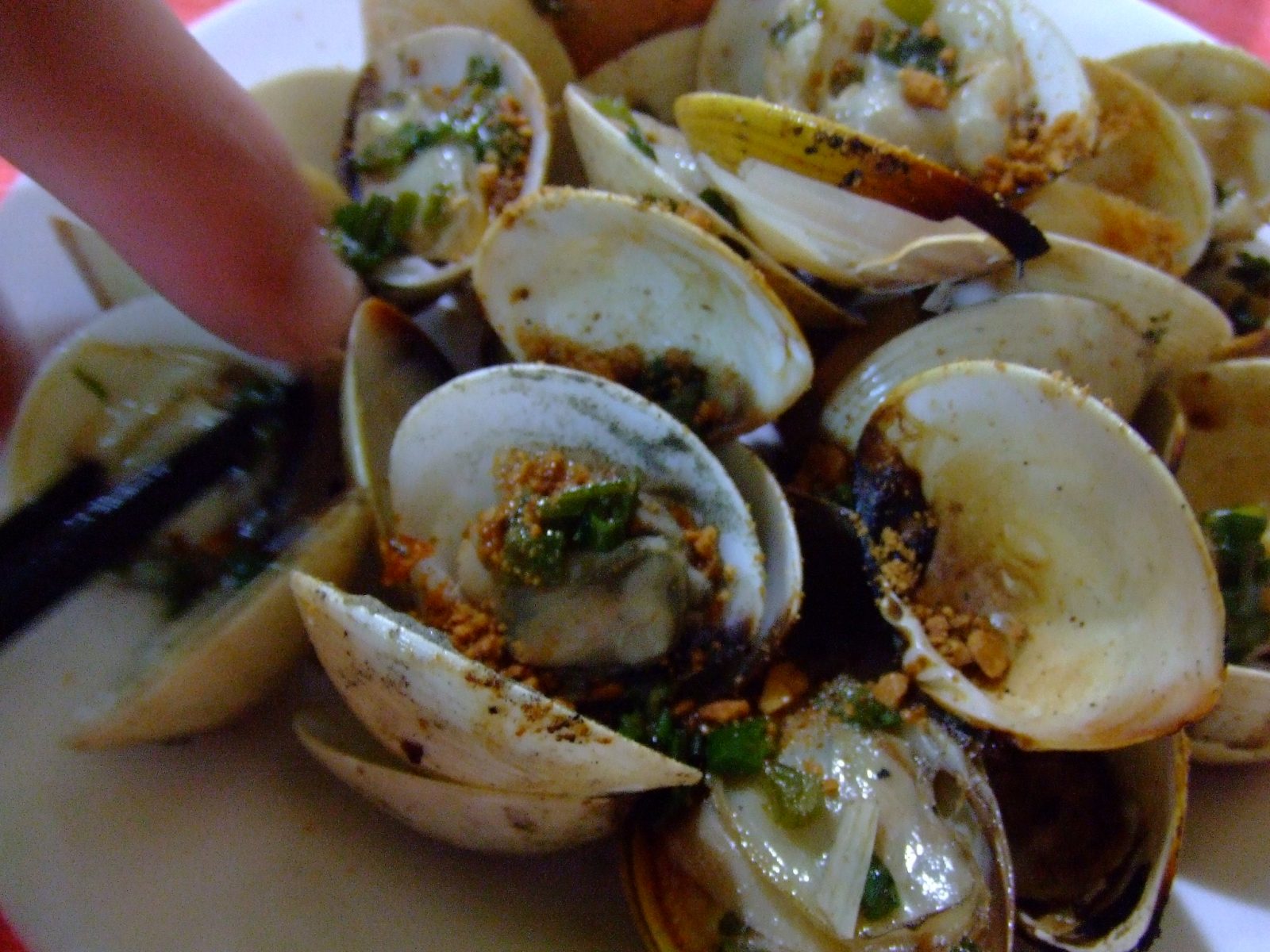 grilled clams