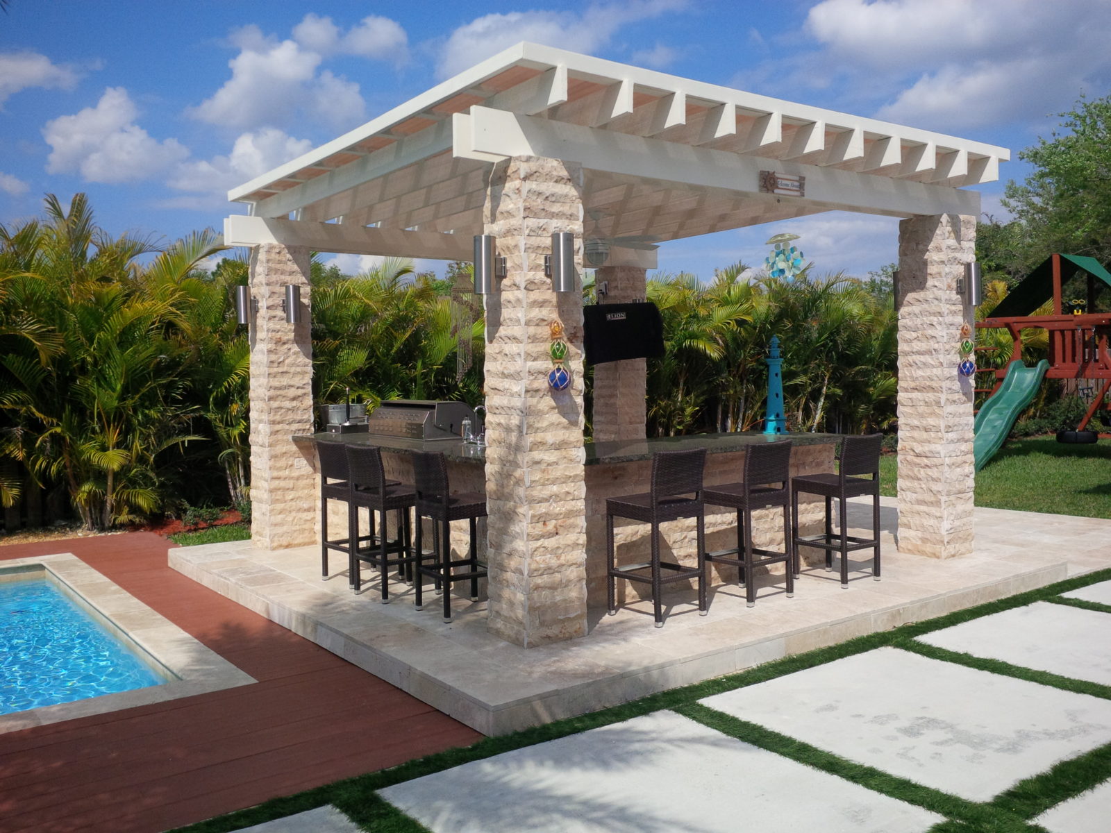 Outdoor Patio Design @ Miami, FL